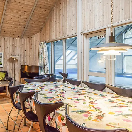Gorgeous Home In Blavand With Sauna Дом отдыха *