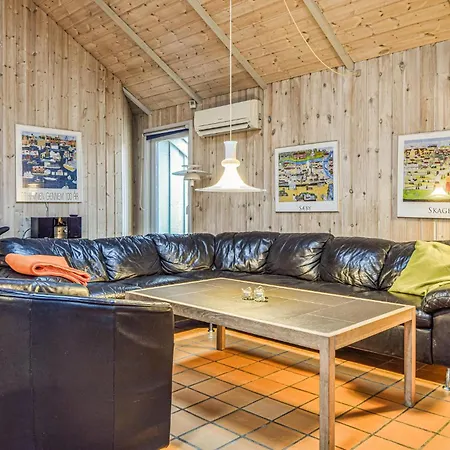 Gorgeous Home In Blavand With Sauna
