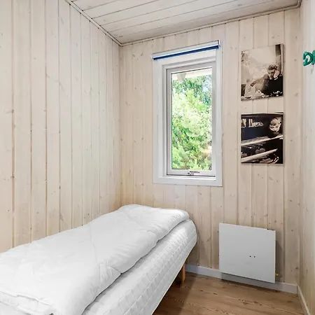 Дом отдыха Gorgeous Home In Blavand With Sauna *