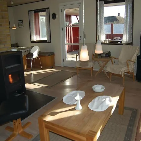 Дом отдыха Gorgeous Home In Blavand With Sauna *